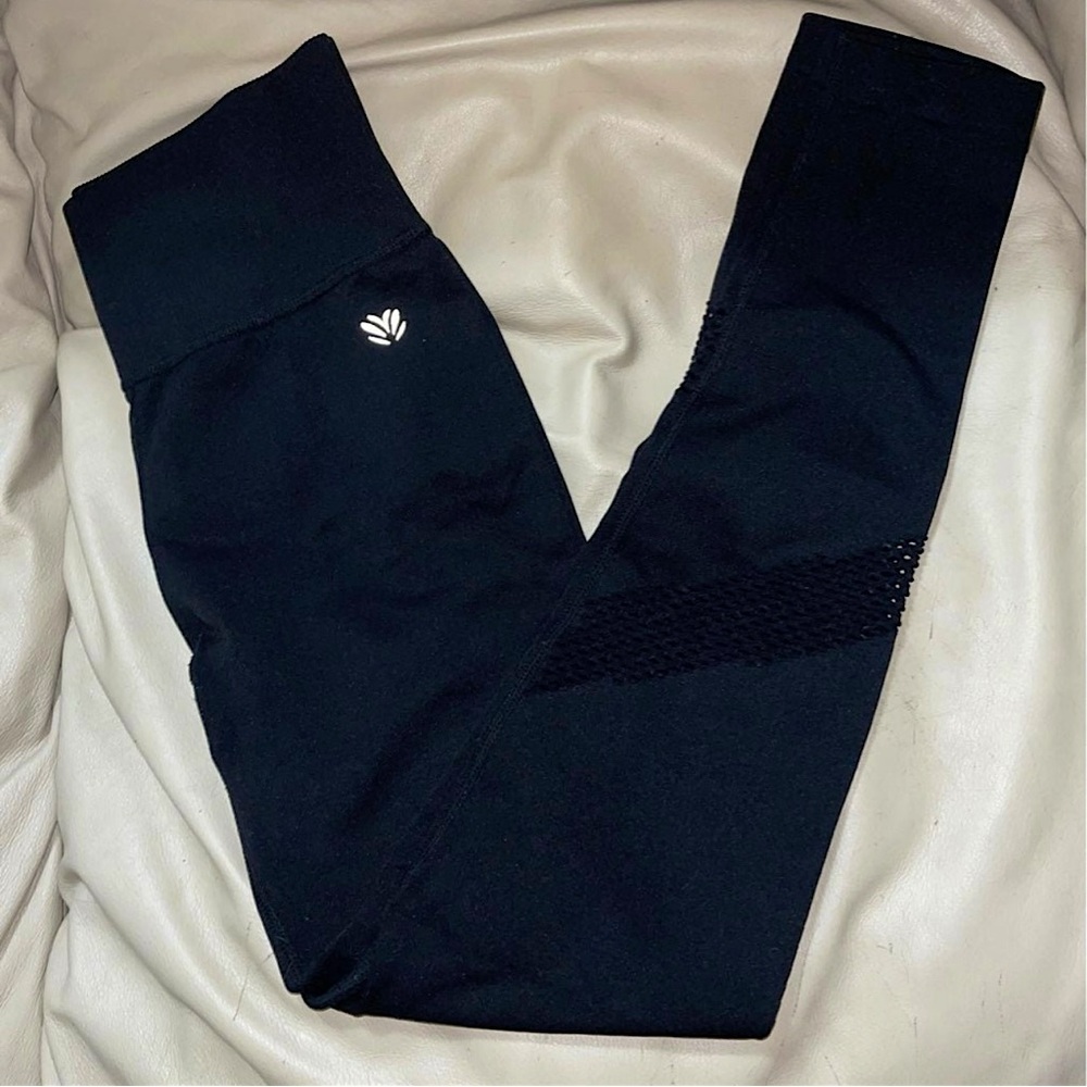 Forever 21 Cutout Seamless Leggings Black (S)